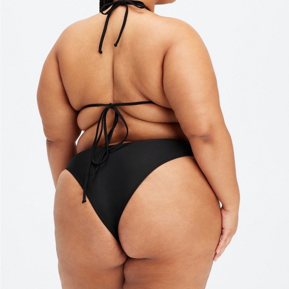 Fabletics Cutout One-Piece Swimsuit 2x NWT - Picture 2 of 6